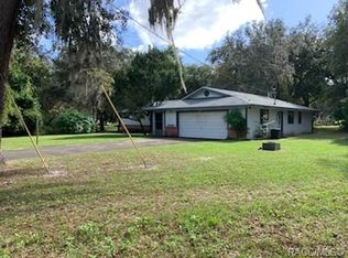 215 N Dunfries Point, Inverness, FL 34450