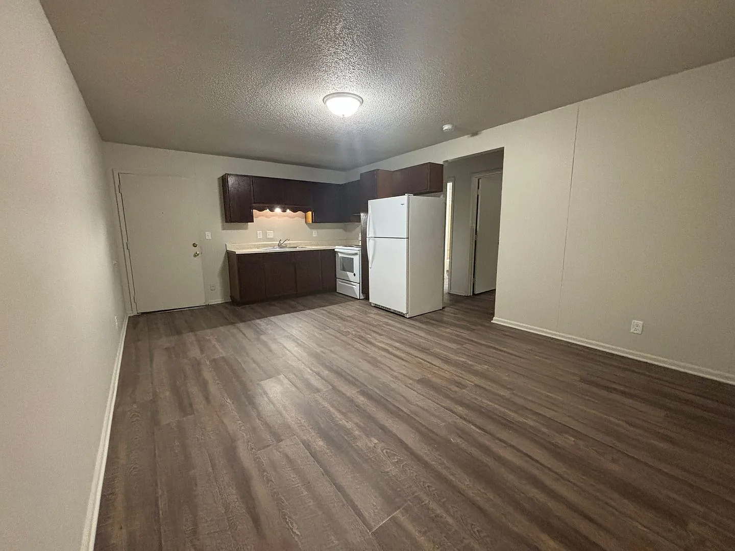 Brookside Apartments — Photo 3