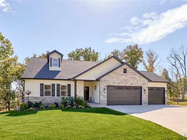 412 Shady Trail Dr, Troy, MO 63379