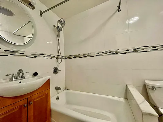 Rented by J Misrahi Realty Corp | media 23