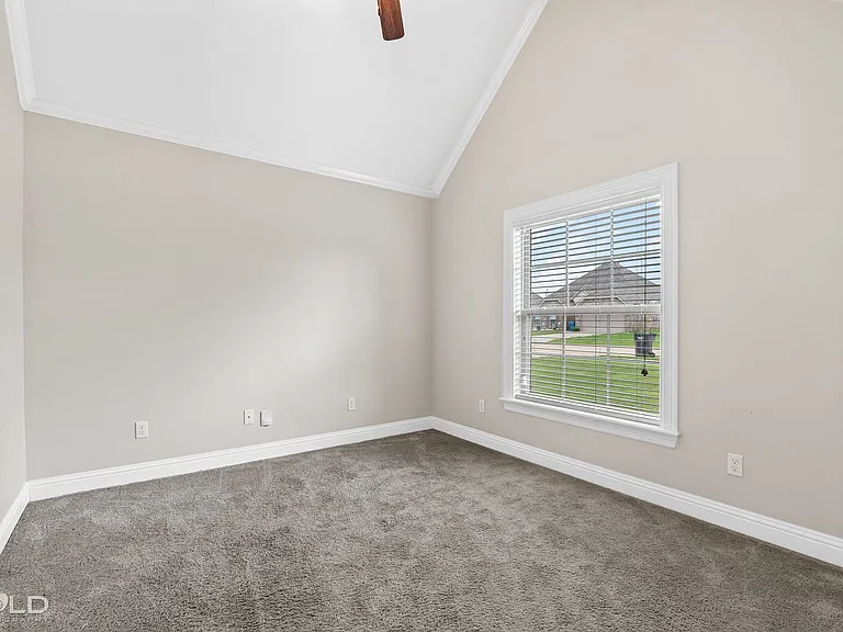 619 Labarre Ln — Photo 27