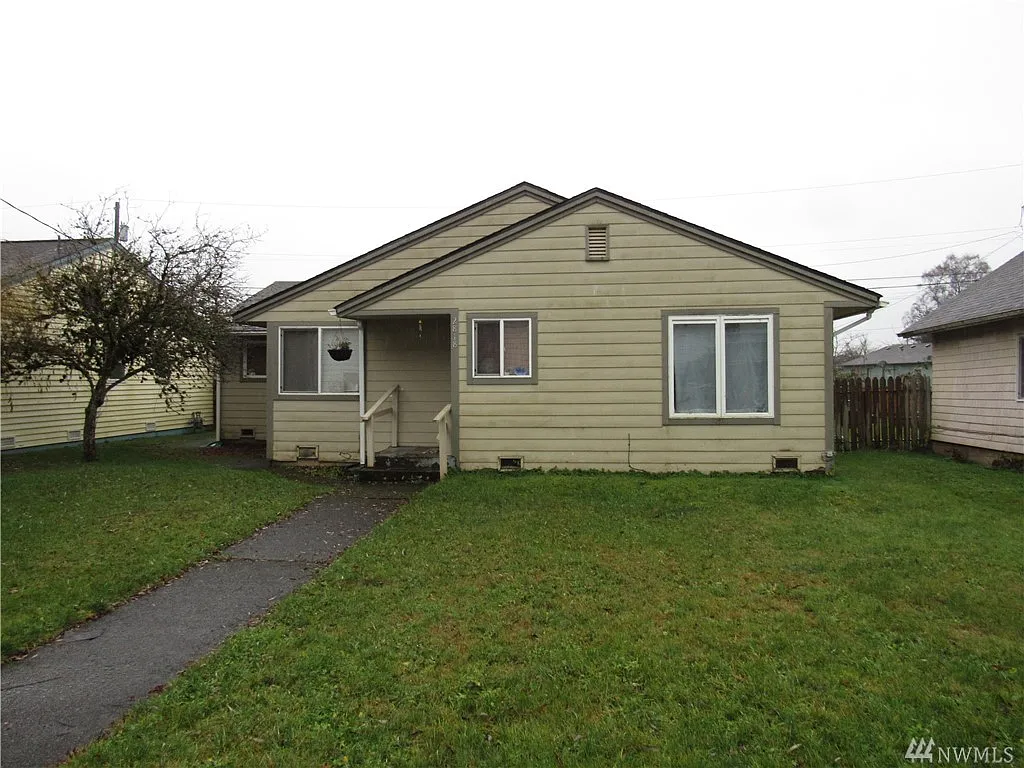 2818 Cherry St photo 1