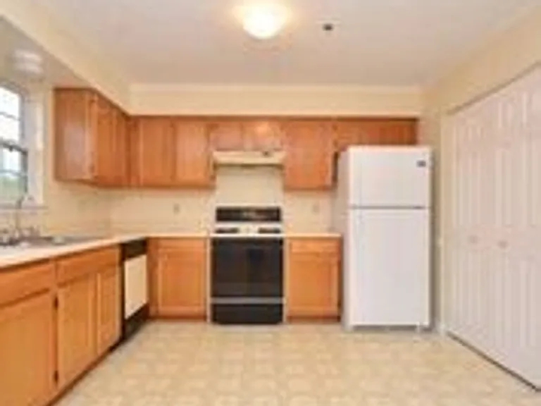 123 Hunter Ct — Photo 6