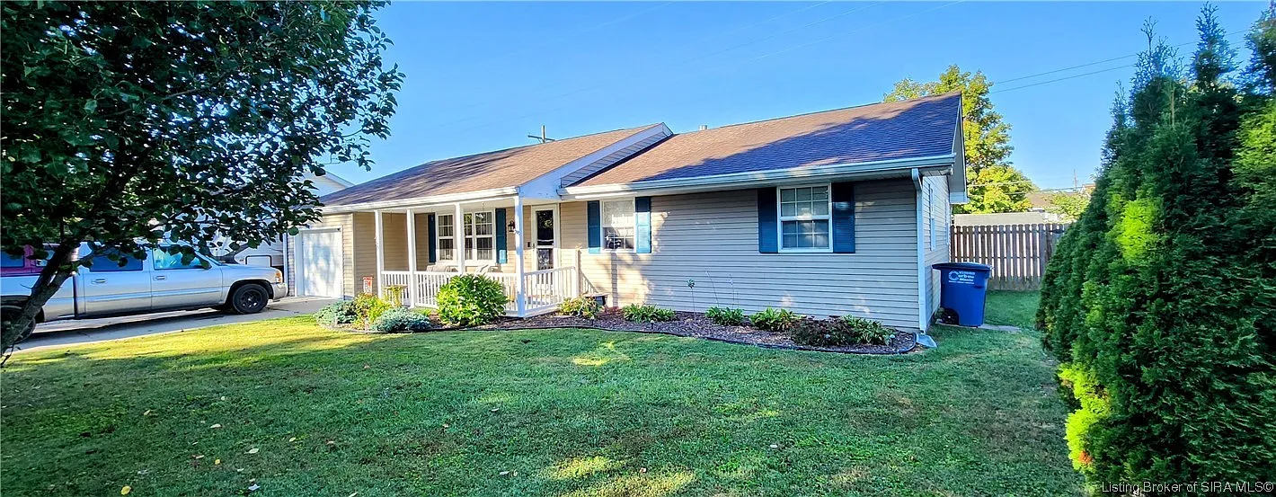 1805 Circle Drive photo 1