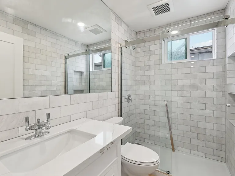 Muir Place — Photo 17