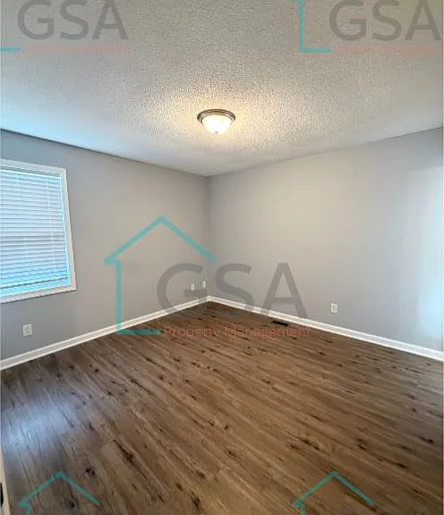 41 Burdette St — Photo 14