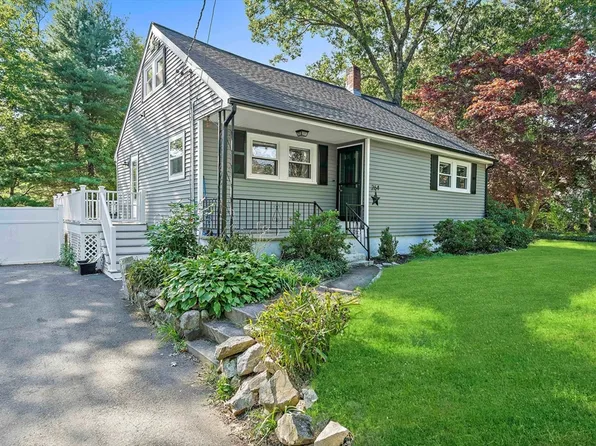 264 Turnpike St, Stoughton, MA 02072