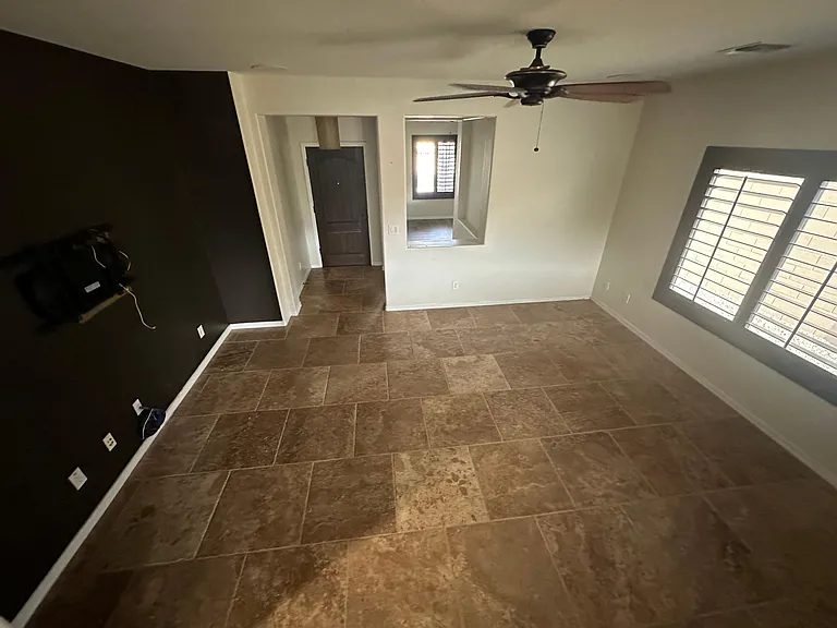 1703 W Big Oak St — Photo 11