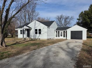 312 Hardin Ave, Sikeston, MO 63801