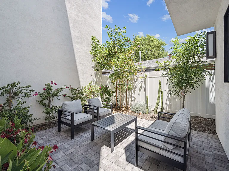 2130 E Turney Ave #3 — Photo 18