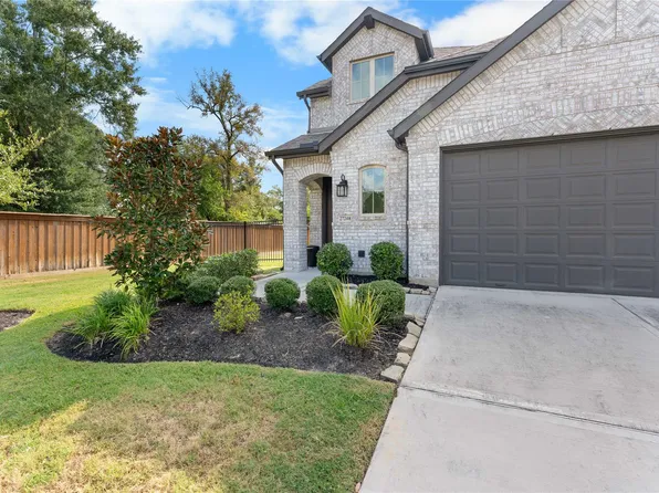27208 Dripping Ledge Ct, Magnolia, TX 77354