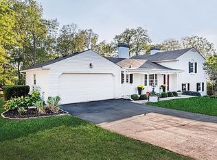 1020 Castleton Way, Lexington, KY 40517