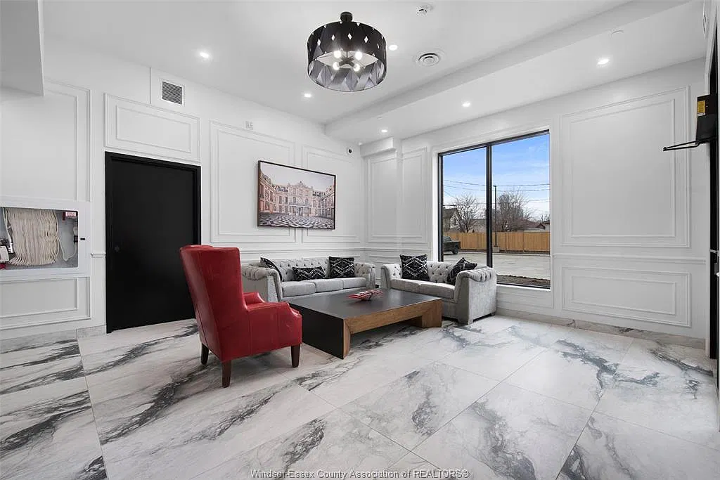 2 bed, 1.0 bath, 617 sqft, $2,100 — Photo 4