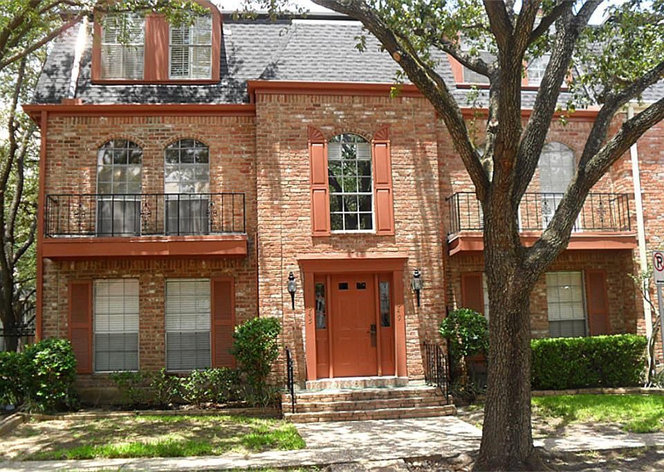 1st image of 547 N Post Oak Ln #547