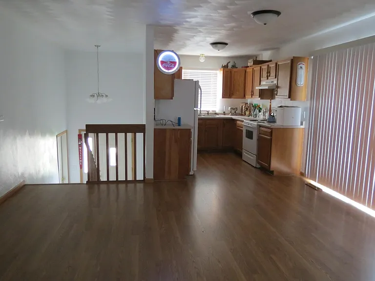 482 N 7th St #2 — Photo 16