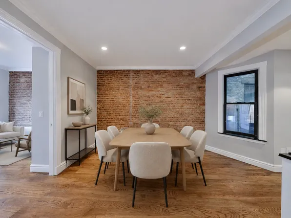 450 West 50th Street image 1 of 6