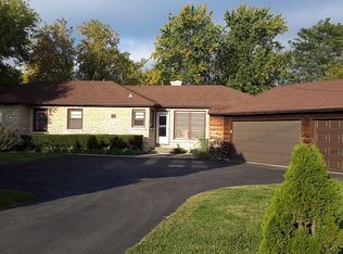 1308 Oneida St, Menasha, WI 54952
