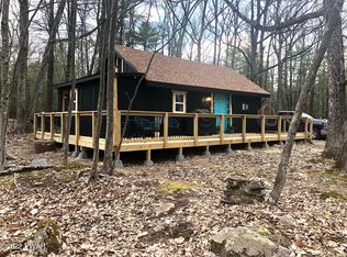 1596 State Highway 590, Hawley, PA 18428