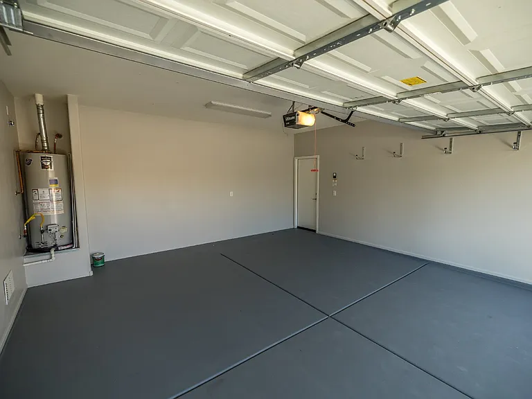 10458 S Cutting Horse Dr — Photo 25