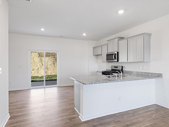 7th image of this home