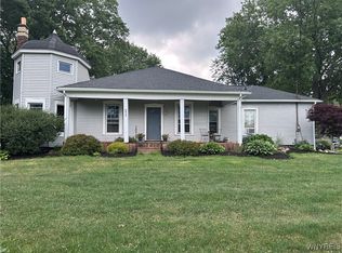 8015 Versailles Rd, Angola, NY 14006