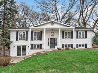 14818 Kral Rd, Minnetonka, MN 55345