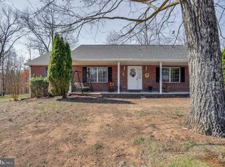 238 Goose Run Ct, Inwood, WV 25428
