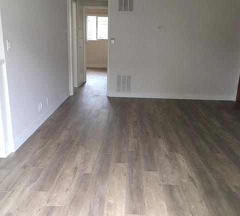 4th image of 838 Lincoln Blvd APT 10