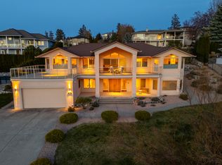 307 Sandpiper Ct, Kelowna, BC V1W 4K7