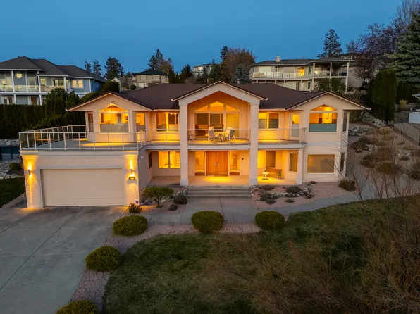 307 Sandpiper Ct, Kelowna, BC V1W 4K7