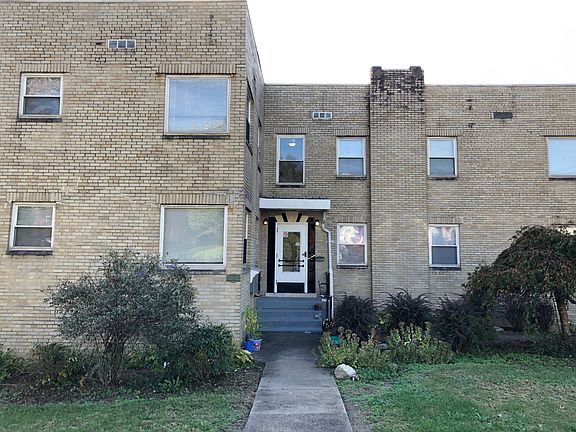 2nd image of 311 Roane St #5