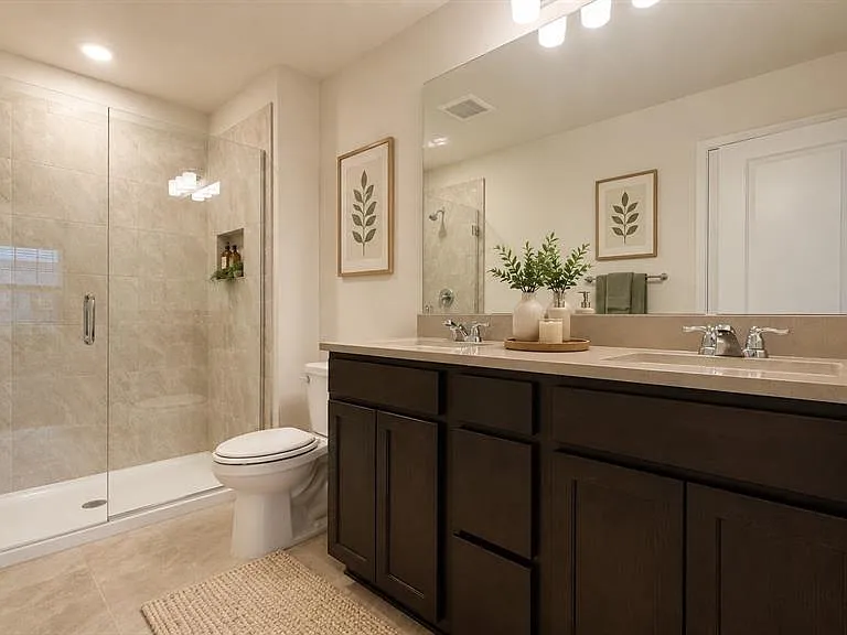 2316 Southbury Dr — Photo 10
