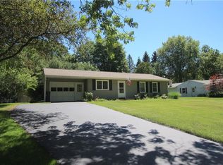 72 Harvest Rd, Fairport, NY 14450