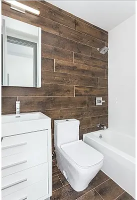 Rented by The InHouse Group | media 7