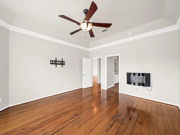 6118 Berwick Ln — Photo 24
