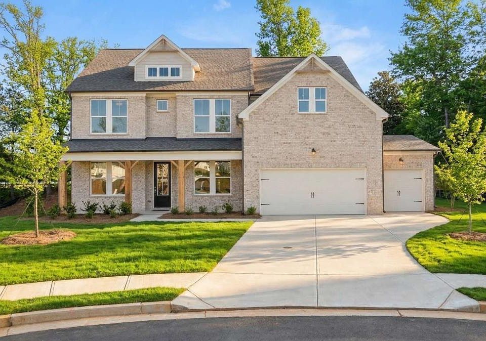 1st image of 900 Melody Ridge Ln