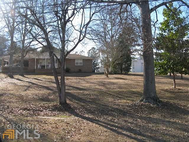 1st image of 93 Pine Forest Dr