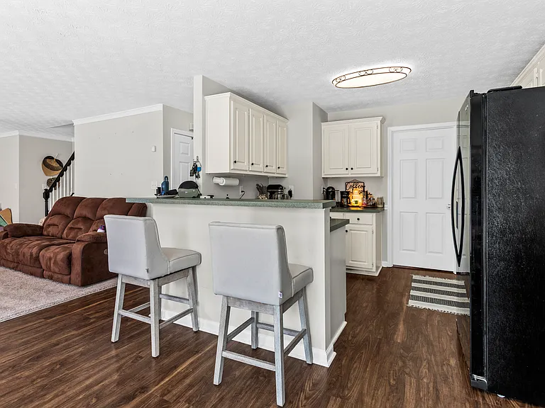 90 Stallsworth Rd — Photo 8
