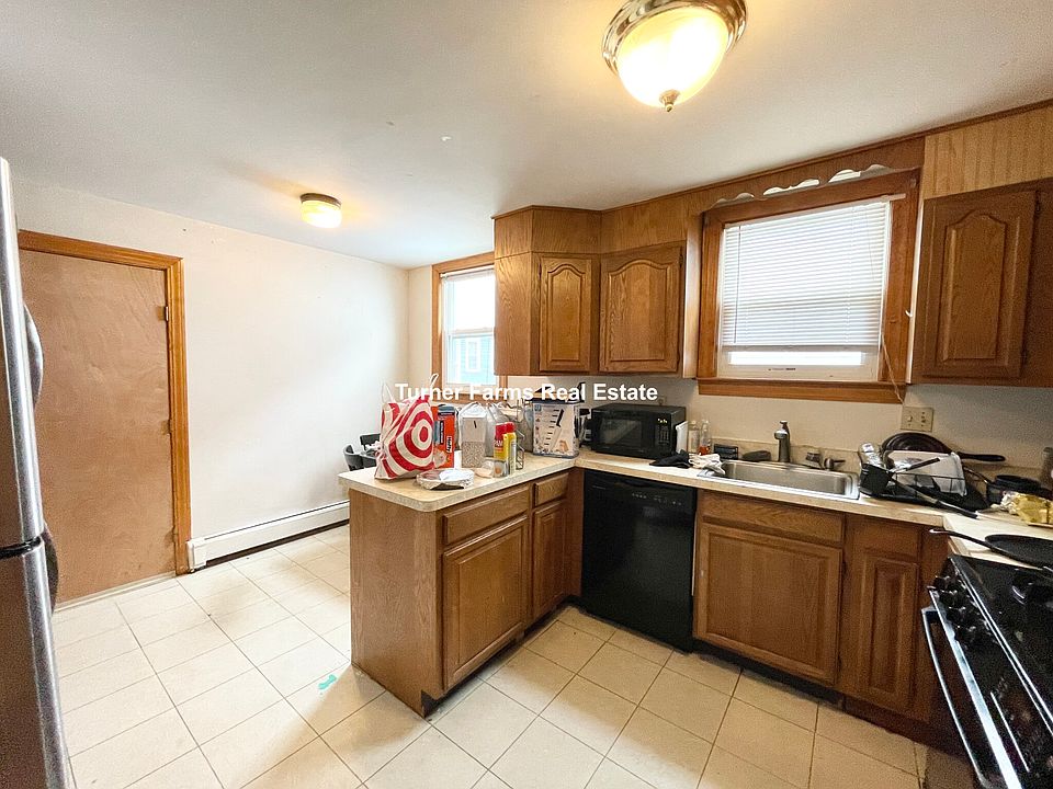 1st image of 5 Oswald St #2F