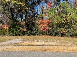 1 Maxwell Loop Rd, Tuscaloosa, AL 35405