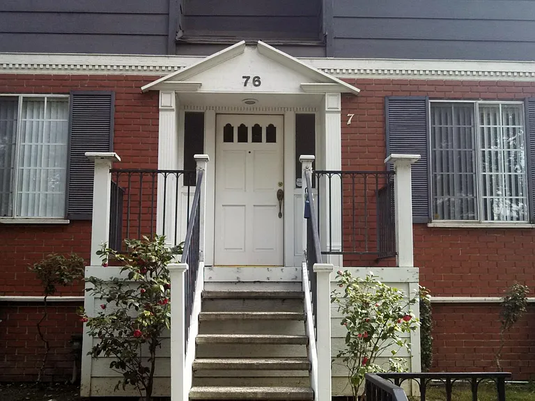 76 N Sierra Bonita Ave #1 — Photo 2