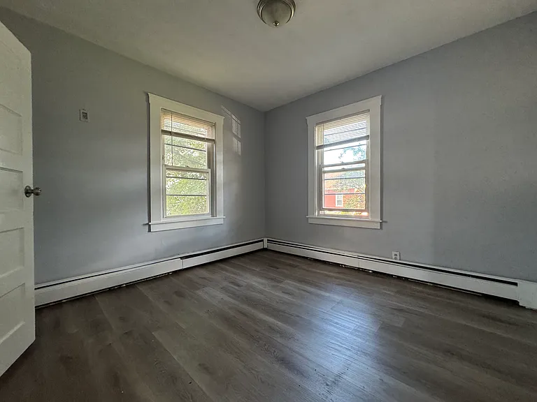 62 Lawlor St #2RB — Photo 7