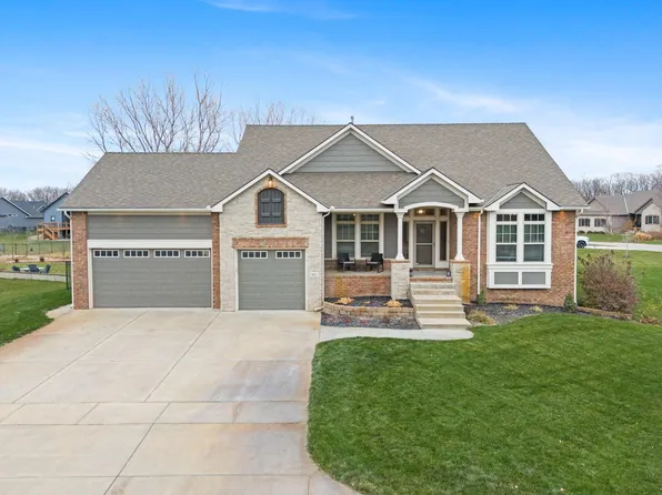 452 N Valley Creek Dr, Valley Center, KS 67147