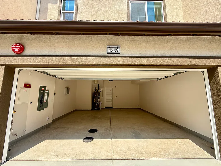4889 Merida Way — Photo 7