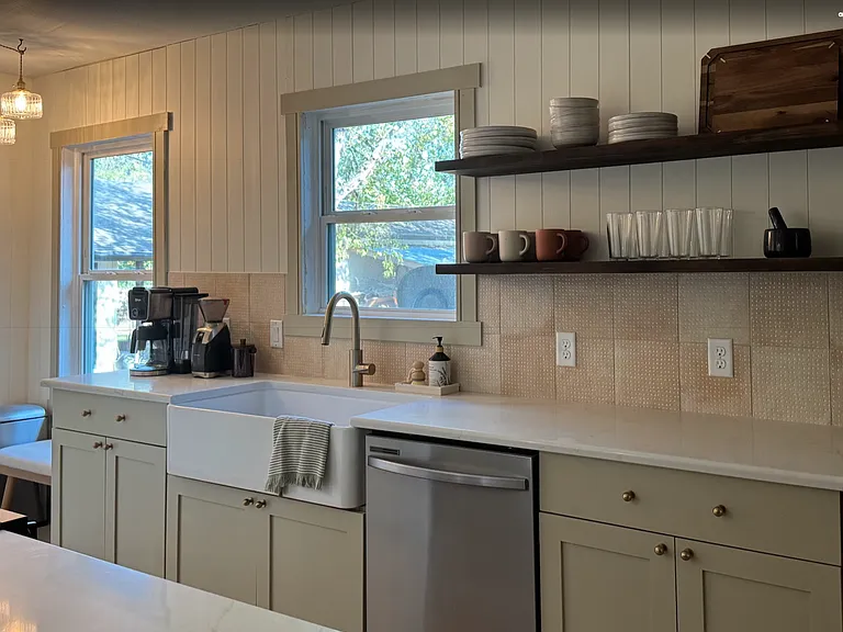 727 Mary Lake Dr — Photo 10