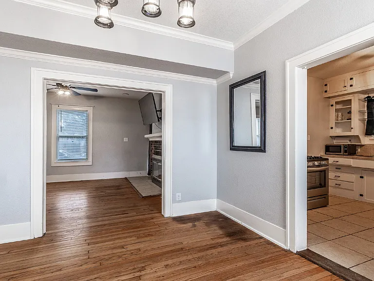 723 E Euclid Ave — Photo 24
