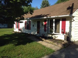 512 Fulbrook St, Williamstown, NJ 08094