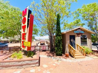750 S Navajo Dr, Page, AZ 86040