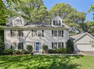 200 Central Ave, Pleasantville, NY 10570