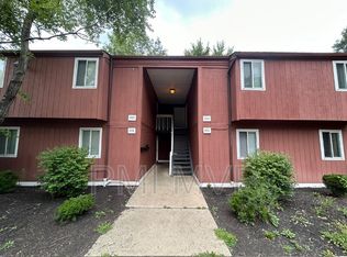 902 S Spring Rd, Westerville, OH 43081